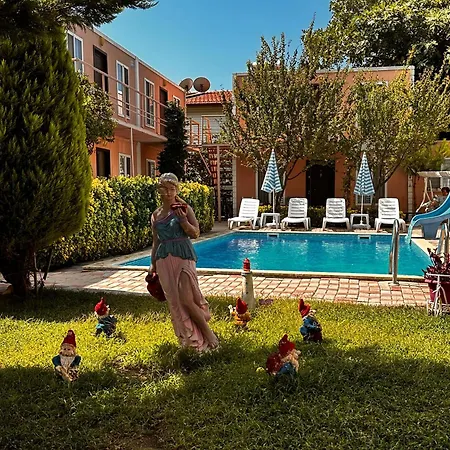 Ali Baba Butik * Gundogdu (Marmara Island)