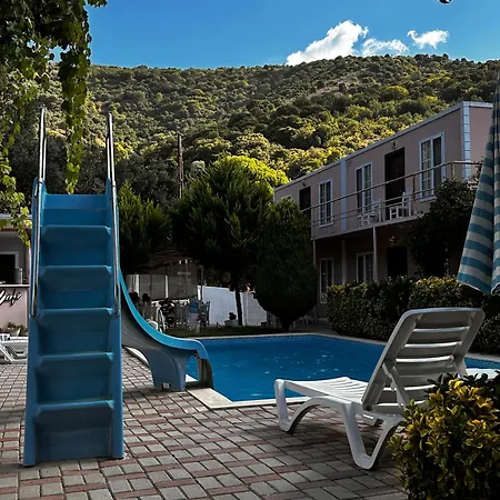 Ali Baba Butik Hotel Gundogdu (Marmara Island)