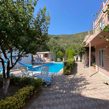 Ali Baba Butik Gundogdu (Marmara Island)