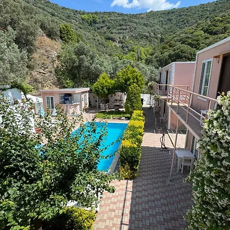 Ali Baba Butik Hotel Gundogdu (Marmara Island)