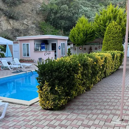 Ali Baba Butik Hotel *